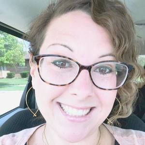 Meet your Posher, Amie